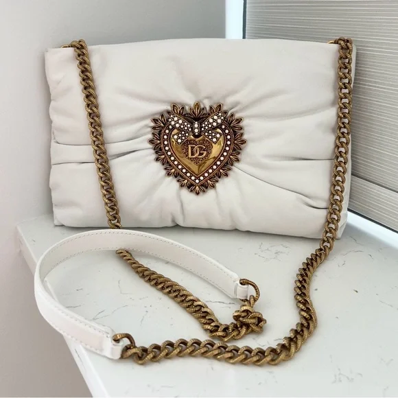 NWT Authentic Dolce & Gabbana Devotion White Leather Heart Bag Gold Chain Pearl - Picture 9 of 14